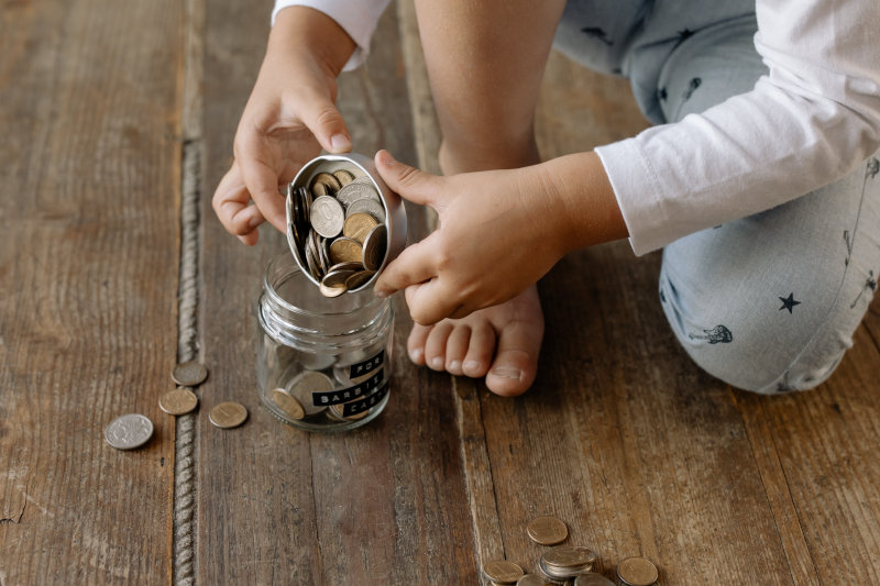 Child saving jar